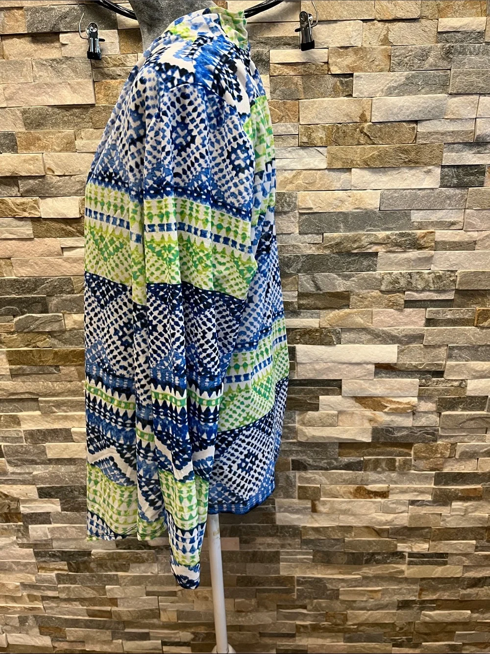 Easy Wear CHICOS Open-Front Patterned Women's Cardigan in Blue and Green